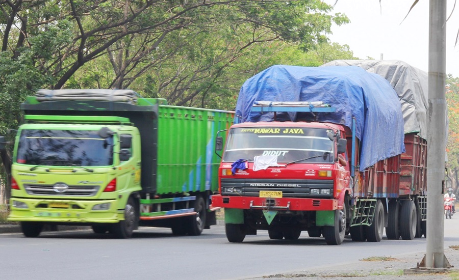 Transportasi Dibatasi Kecuali 10 Angkutan Ini TrenAsia